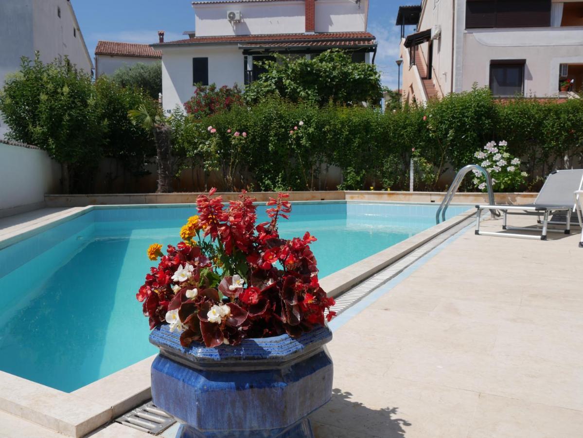 Ferienhaus Bozena Appartment 2 Vrsar Kültér fotó