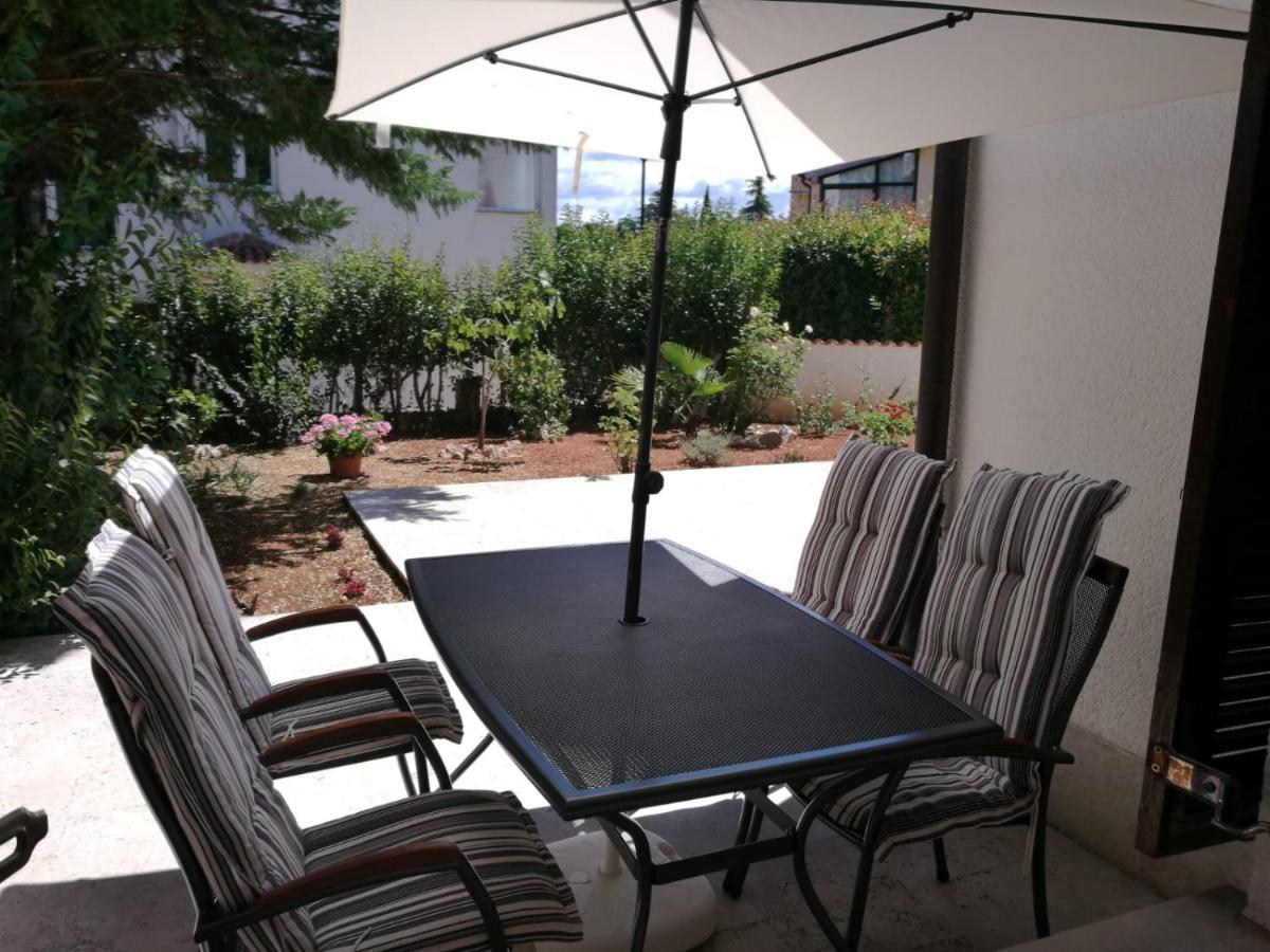 Ferienhaus Bozena Appartment 2 Vrsar Kültér fotó